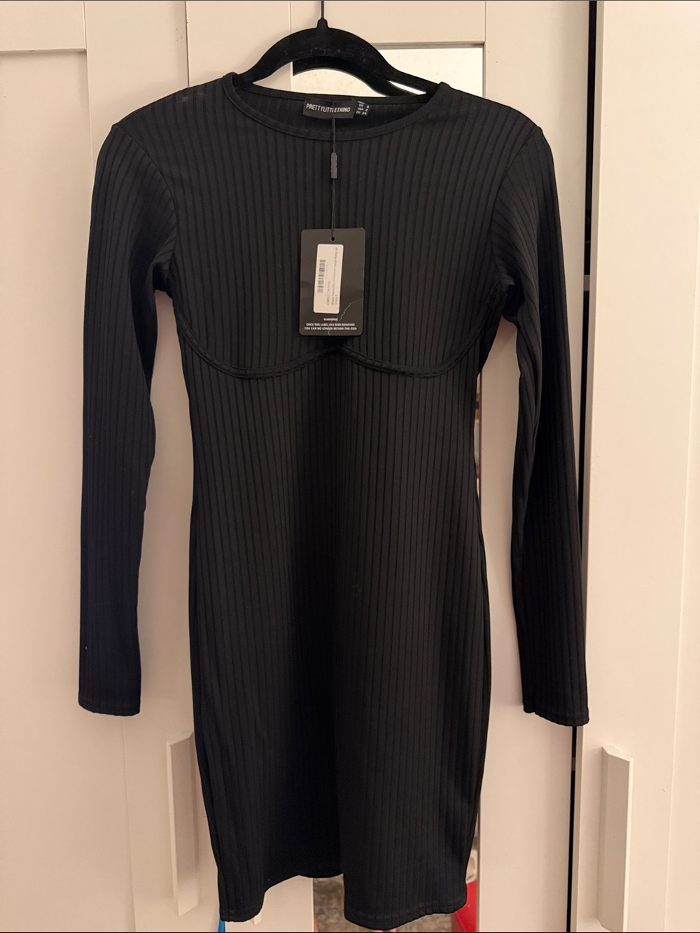 PrettyLittleThing Black Ribbed Long Sleeve Bodycon Dress